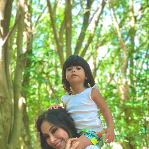 Mayra Cardi disse que a filha foi internada e, por isso, não conseguiu ver a entrada do marido no 'BBB 22'