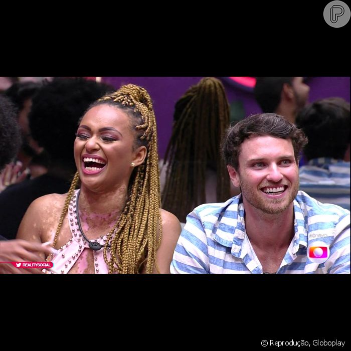 Acusado de vazar vídeo de Natália, do 'BBB 22', diz que tem 'receio pelo filho e família' e comenta processo judicial - Purepeople Acusado de vazar vídeo de Natália, do 'BBB 22', diz que tem 'receio pelo filho e família' e comenta processo judicial - Purepeople
