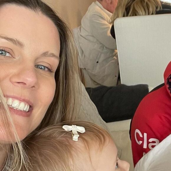 Daiana Garbin confessou que demorou a perceber a alteração nos olhos da filha