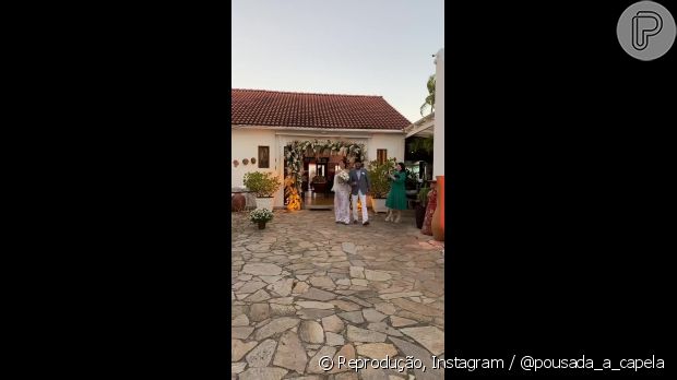 Emanuelly Araújo e Fernando Diniz selam a união em casamento na Bahia