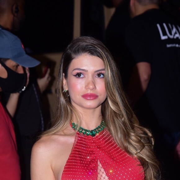 Namorada de Luan Santana, Izabela Cunha, na festa do álbum 'Luan City'