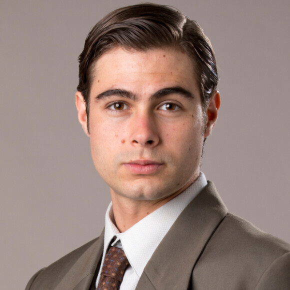 Rafael Vitti se isolou da família para protagonizar a novela 'Além da Ilusão'