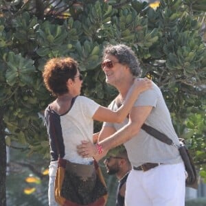 Namorado de Bárbara (Alinne Moraes), Edu é revelado por Edgar (Eduardo Moscovis) no fim da novela 'Um Lugar ao Sol'