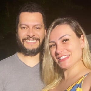 Andressa Urach e o marido, Thiago Lopes, ficaram preocupados com a saúde do bebê