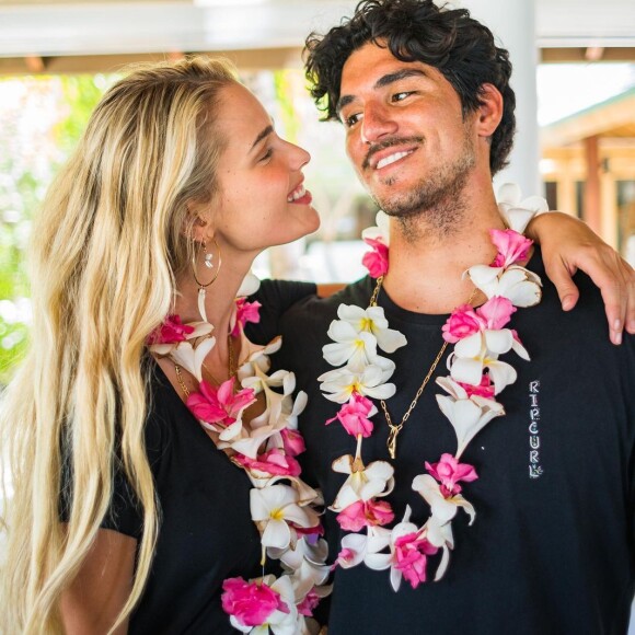 Gabriel Medina e Yasmin Brunet confirmaram o término do casamento no dia 27 de janeiro