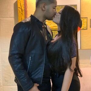 Paulinha Abelha é casada com o bailarino Clevinnho Santos