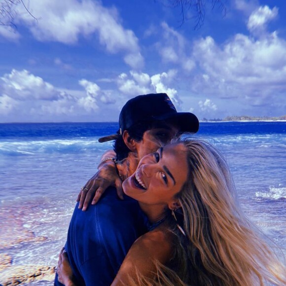 Gabriel Medina e Yasmin Brunet se casaram em 2021