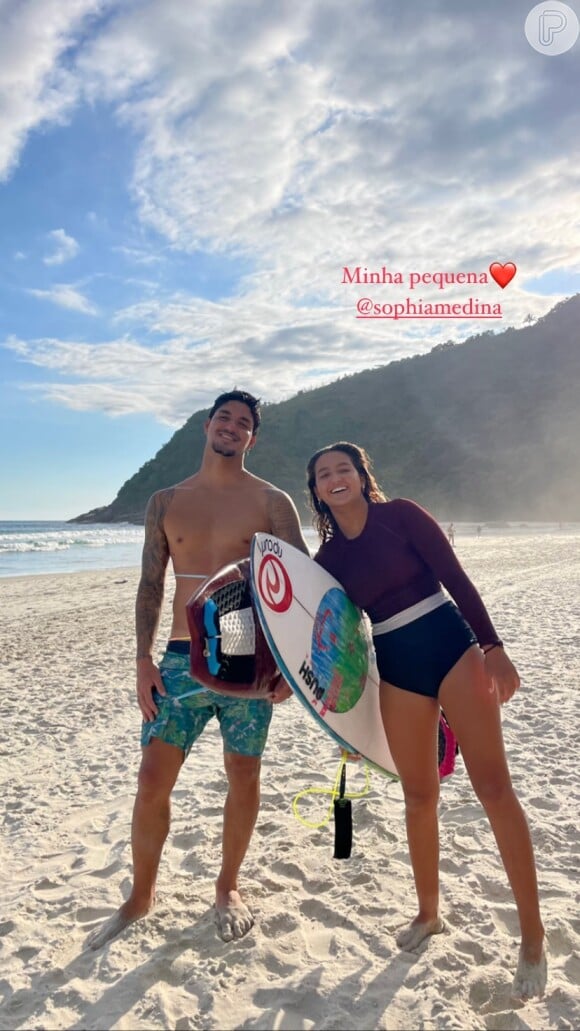 Gabriel Medina e Sophia Medina treinaram nesta quarta-feira (23)