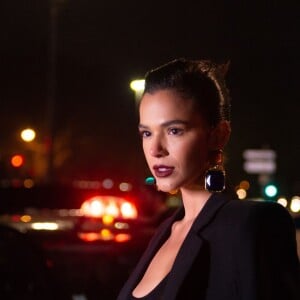 Look usado por Bruna Marquezine gerou polêmica nas redes sociais