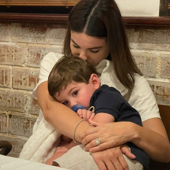 Sthefany Brito deseja tatuar o nome do filho com a letra dele