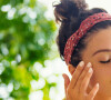 No outono, aposte em hidratantes poderosos para rosto: a pele tende a ficar mais seca por conta da umidade em queda