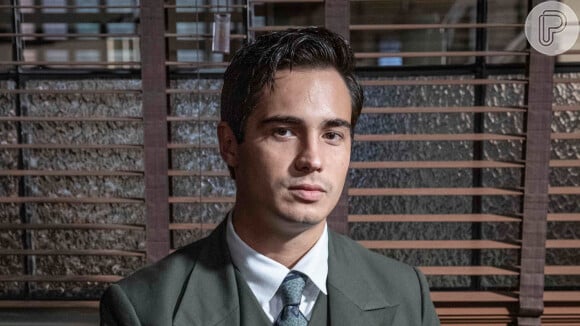 Joaquim (Danilo Mesquita) acusa Davi/Rafael (Rafael Vitti) de golpe na fábrica, na novela 'Além da Ilusão': 'Ladrão'