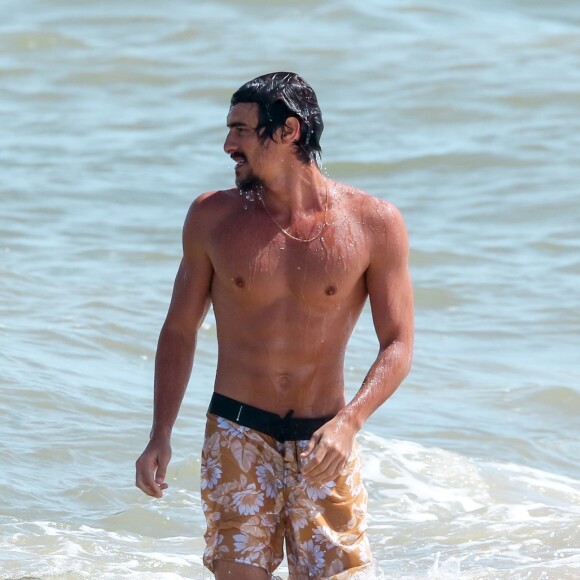 Bruno Montaleone e Clarissa já tinham trocado beijos durante o Carnaval, no festival Auê, no Rio