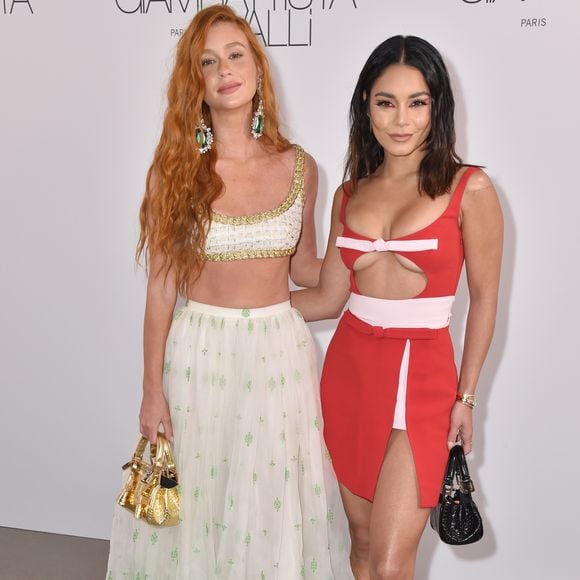 Vanessa Hudgens encontrou Marina Ruy Barbosa durante Paris Fashion Week, semanas antes do Oscar