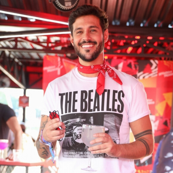 Rodrigo Mussi, ex-BBB que sofreu acidente de carro, apresenta melhora significativa e família comemora