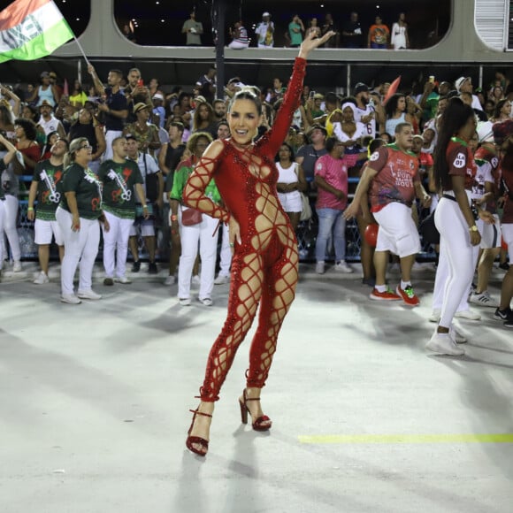 Grande Rio: Monique Alfradique em ensaio técnico da agremiação na Marquês de Sapucaí