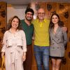 Renato Góes e a mulher, Thaila Ayala, conferiram nova peça estrelada por Eliane Giardini e Marcos Caruso, 'Intimidade Indecente'