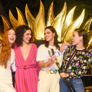 Marina Ruy Barbosa, Carla Salle e Julia Konrad celebraram 20 anos de marca