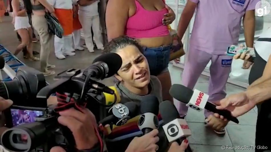Morreu menina Raquel, 11 anos, imprensada por carro alegórico e que teve perna amputada perto da Sapucaí. Mãe chegou a passar mal durante internação da filha