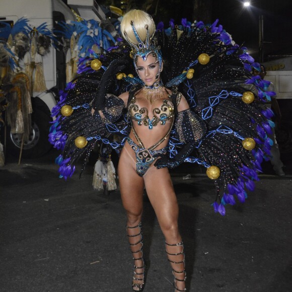 Após as críticas, Gabi Martins garantiu que iria dar seu melhor e tentar fazer bonito na Avenida