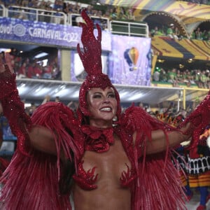 Paolla Oliveira não fará reparos em fantasia para o desfile das campeãs do Carnaval do Rio