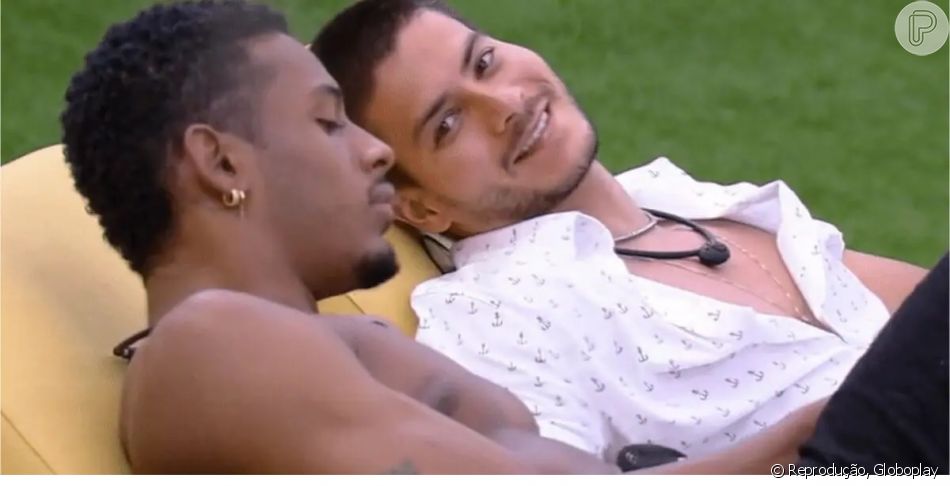 Arthur Aguiar quer manter amizade com Paulo André