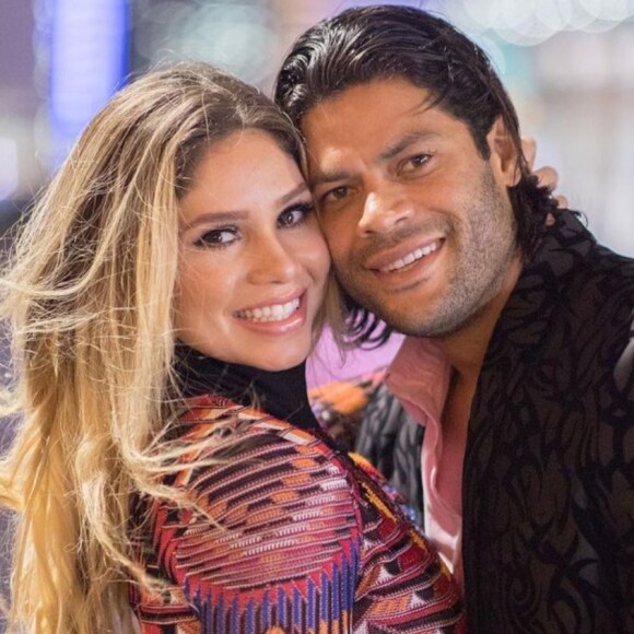 Hulk comemora dois anos de casado com Camila Ângelo