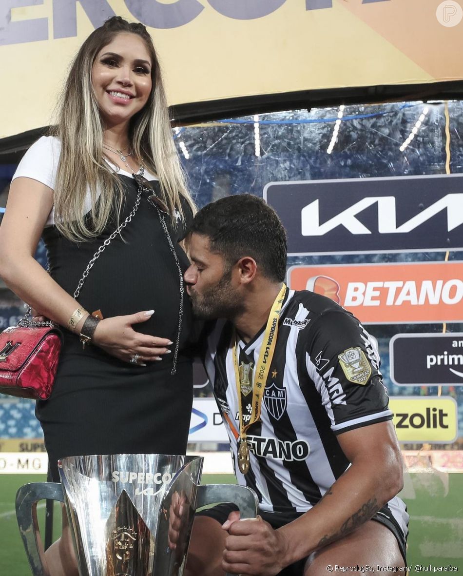 Hulk e Camila Ângelo completam dois anos de casados nesta sexta-feira (29)