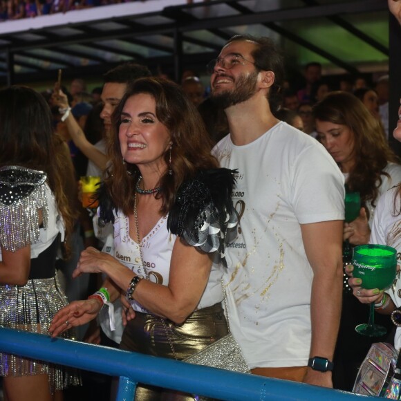 Fátima Bernardes gosta de curtir a folia com namorado, Túlio Gadêlha