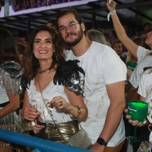 Fátima Bernardes esteve com Túlio Gadêlha na Marquês de Sapucaí, no Rio de Janeiro