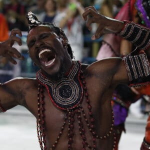 Grande Rio foi a grande campeã do Carnaval 2022 com o enredo 'Fala, Majeté! Sete chaves de Exu'