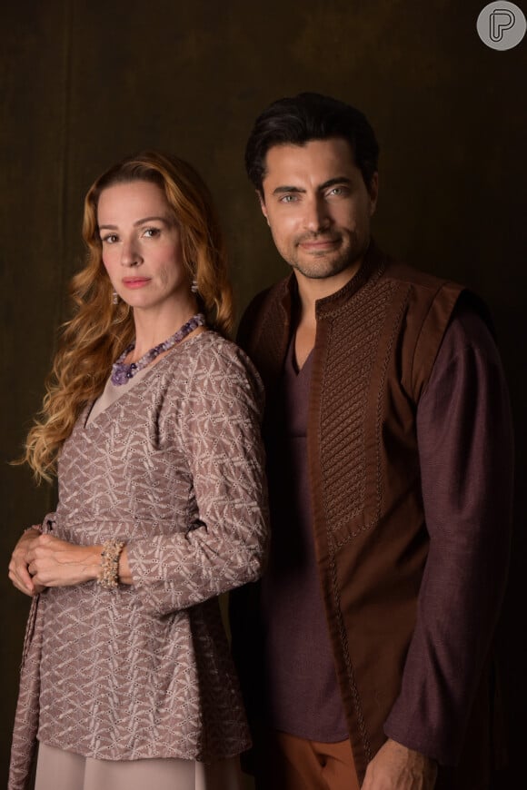 Saul (Carlo Porto) e Ainoã (Francisca Queiroz) se declaram no capítulo de segunda-feira 9 de maio de 2022 da novela/série 'Reis'