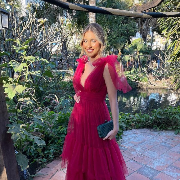 Nicole Melo, novo affair de Murilo Huff, já ganhou 20 mil seguidores desde a confirmação do romance