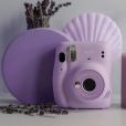  A câmera Instax Mini 11 é queridinha de quem ama fotografia com ar retrô. Na Amazon é possível comprar o kit com o dispositivo e bolsa. 