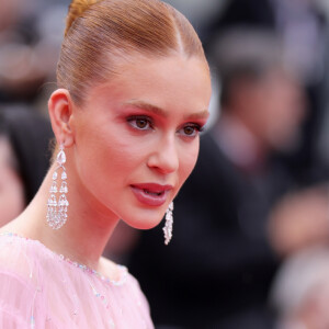 Marina Ruy Barbosa estava usando joias da Chopard em sua passagem por Cannes 2022