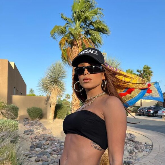 Anitta debochou de Gusttavo Lima citando tatuagem no ânus