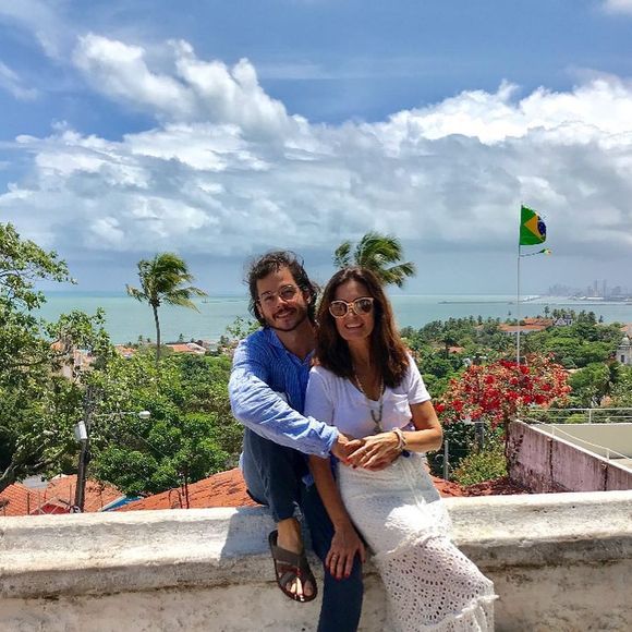 Túlio Gadêlha afasta término com Fátima Bernardes: 'Enquanto blogs de fofoca já acabaram nosso relacionamento, a única coisa que vai e volta aqui é o avião'