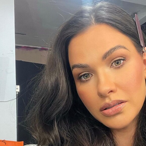 Andressa Suita entrou em um processo para remover tatuagens em abril deste ano