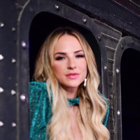 Gabi Martins: 'Já beijei amigas, mas nunca tive relação com mulher. Se no futuro eu tiver, não sou aquela pessoa que vai enlouquecer não!'