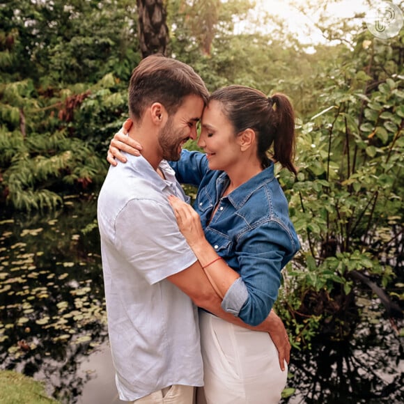 Daniel Cady e Ivete Sangalo apareceram em foto apaixonados: 'Por aqui não falta dengo, amor e parceria'