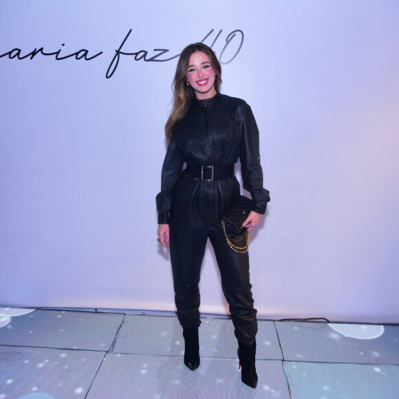 Duda Reis curtiu aniversário de 40 anos de Simaria, da dupla com Simone, em São Paulo