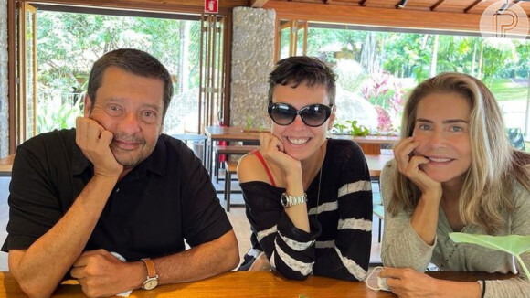 Maitê Proença e Adriana Calcanhoto se conheceram na casa do ex da atriz