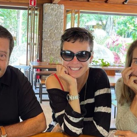 Maitê Proença e Adriana Calcanhoto se conheceram na casa do ex da atriz