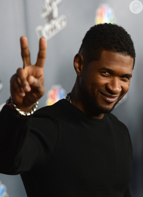 Usher é conhecido por cantar e dançar perfeitamente