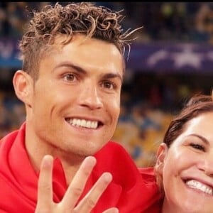 Katia é irmã de Cristiano Ronaldo