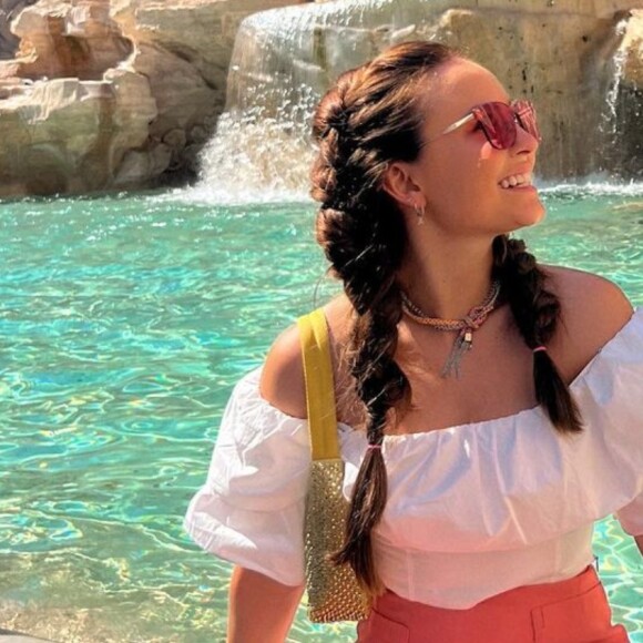 Larissa Manoela deixou uma saudade no Brasil: o namorado, André Luiz Frambach