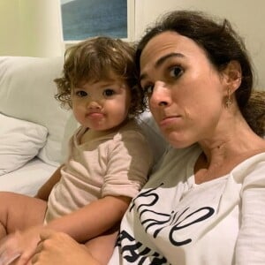 Tatá Werneck e Clara Maria roubam a cena com bordão