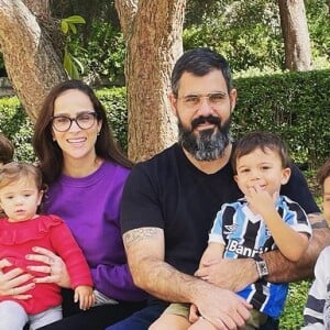 Juliano Cazarré e Letícia também são pais de outros 4 filhos