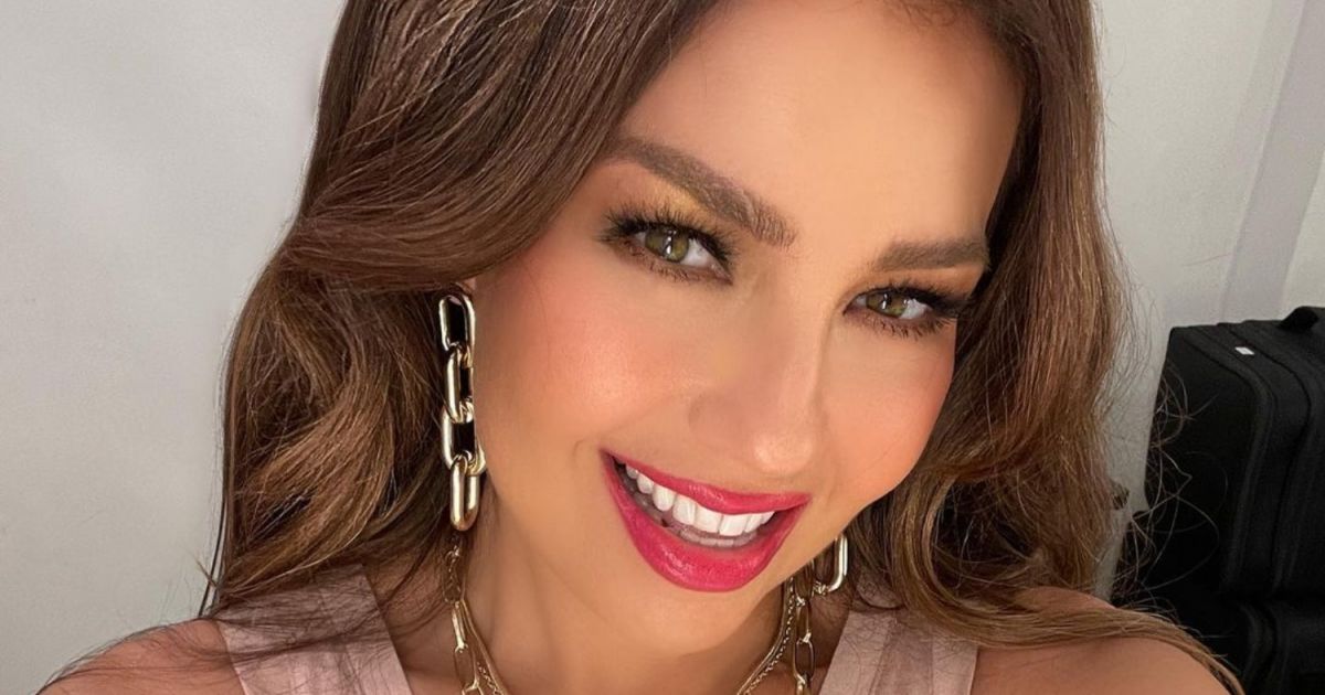 ¡Talía cumple 51 años!  La actriz y cantante mexicana hace una sorprendente confesión sobre secretos de belleza