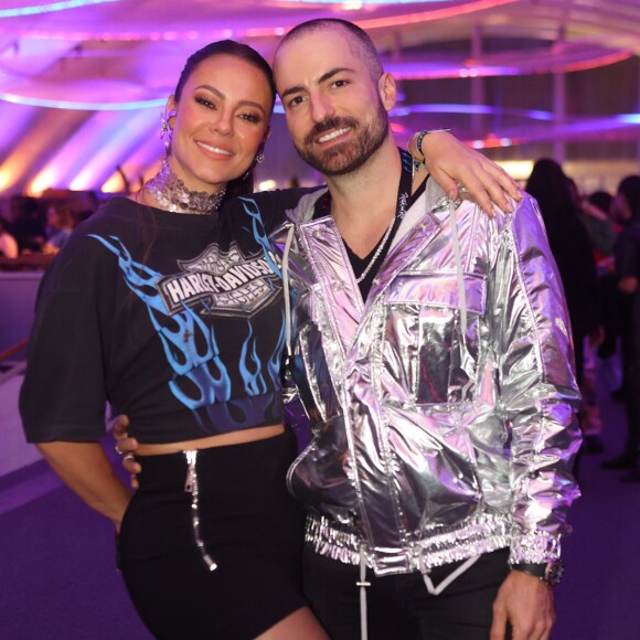 Paolla Oliveira posou com Thales Bretas na área Vip do Rock in Rio